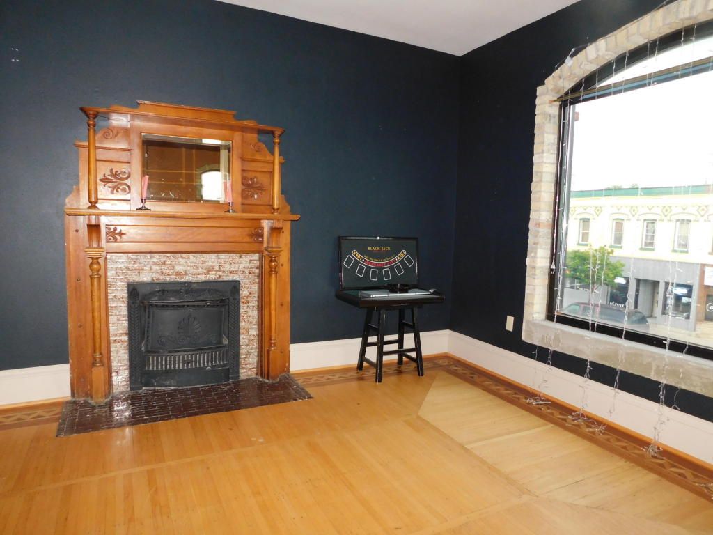 234 S Main St, Fort Atkinson, WI 53538